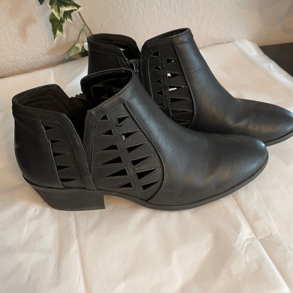 Black Booties